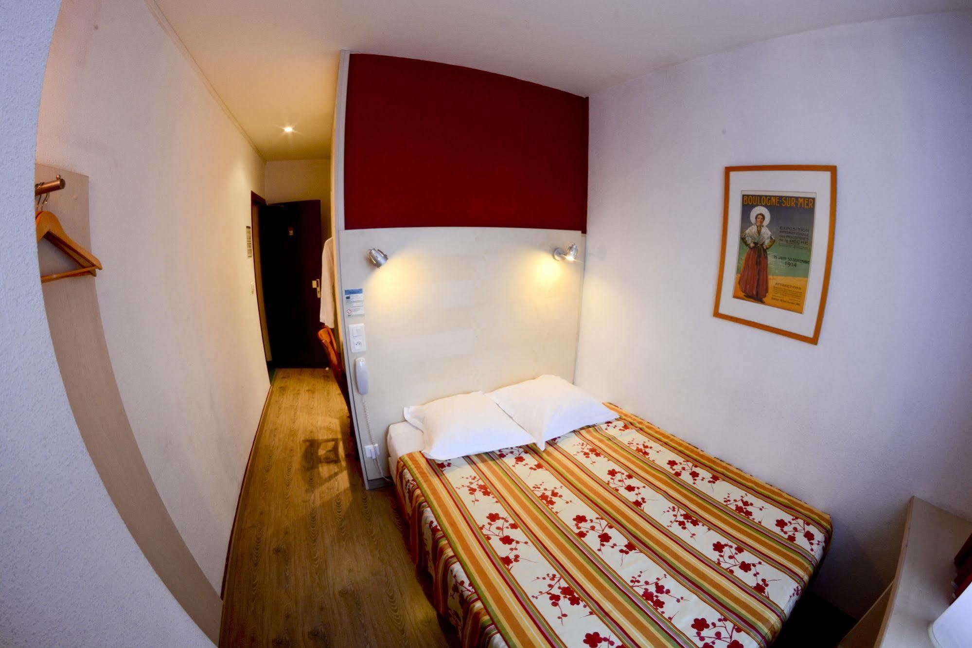 Hotel Diamant Аррас Экстерьер фото